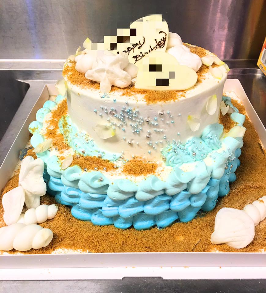 人気モデル「安部ニコル」ちゃんご依頼のオーダーメイドバースデーケーキ！